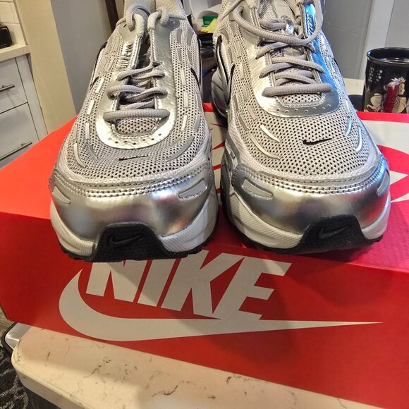 Nike Air Max TL 2.5 Metallic Silver HM8818-001 Men's Size 12 New Sneakers Shoes - Picture 5 of 15